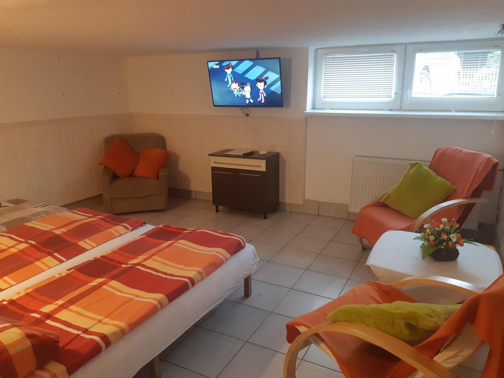 Sub Rosa Two-Bedroom Apartment Balatonfenyves Buitenkant foto