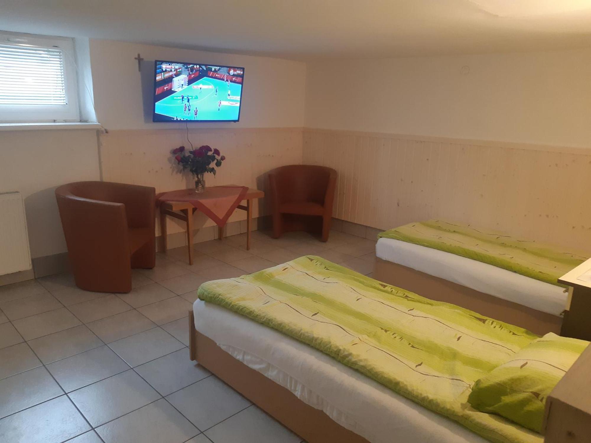 Sub Rosa Two-Bedroom Apartment Balatonfenyves Buitenkant foto